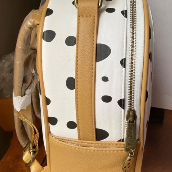 DISNEY LOUNGEFLY 101 DALMATIONS COOKIE BACKPACK NWT - Picture 3 of 4